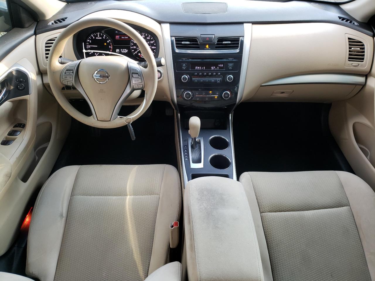 2015 Nissan Altima - Image 8