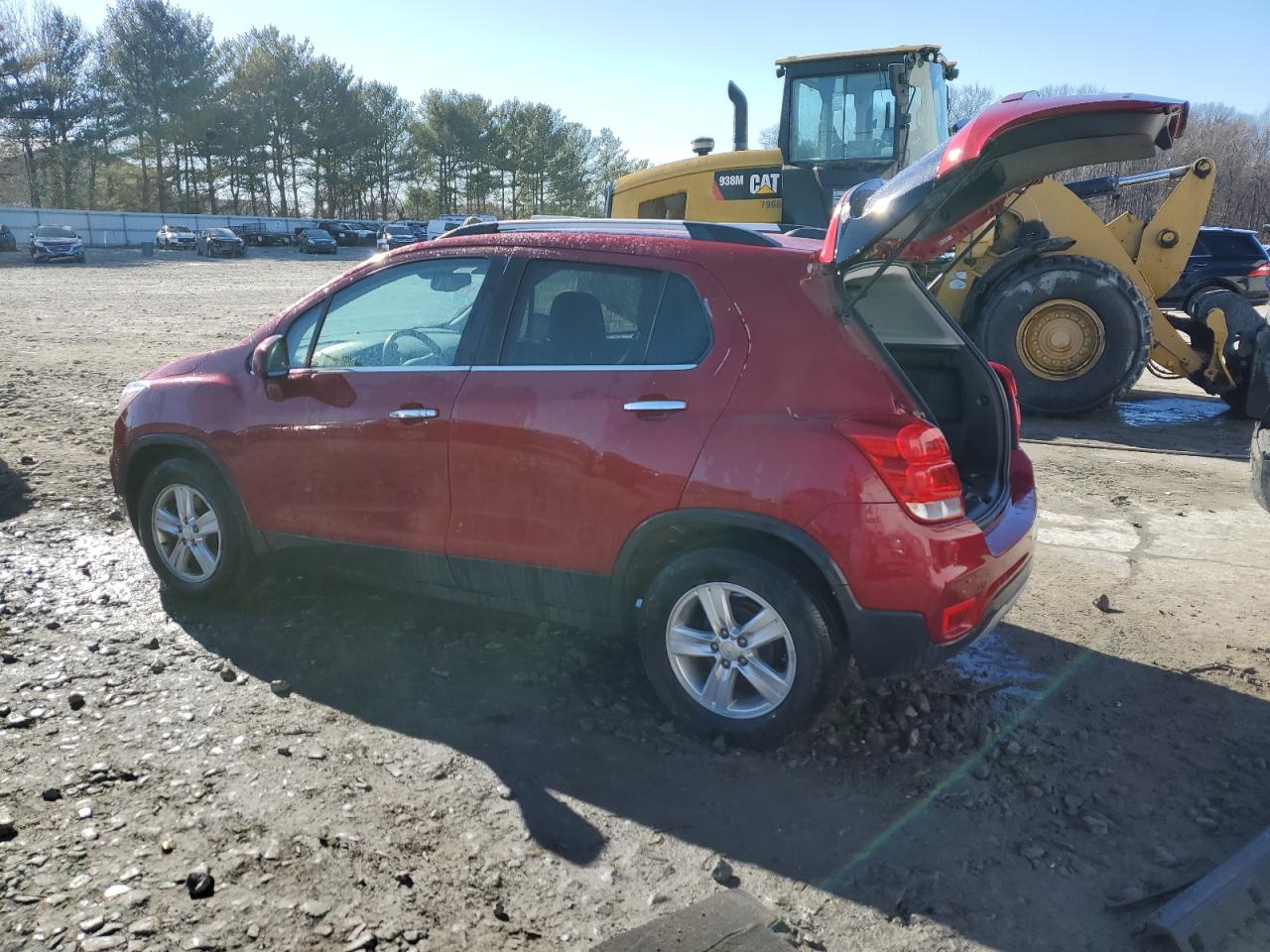 2019 Chevrolet Trax - Image 2