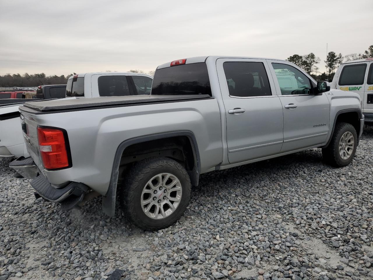2016 GMC Sierra - Image 3