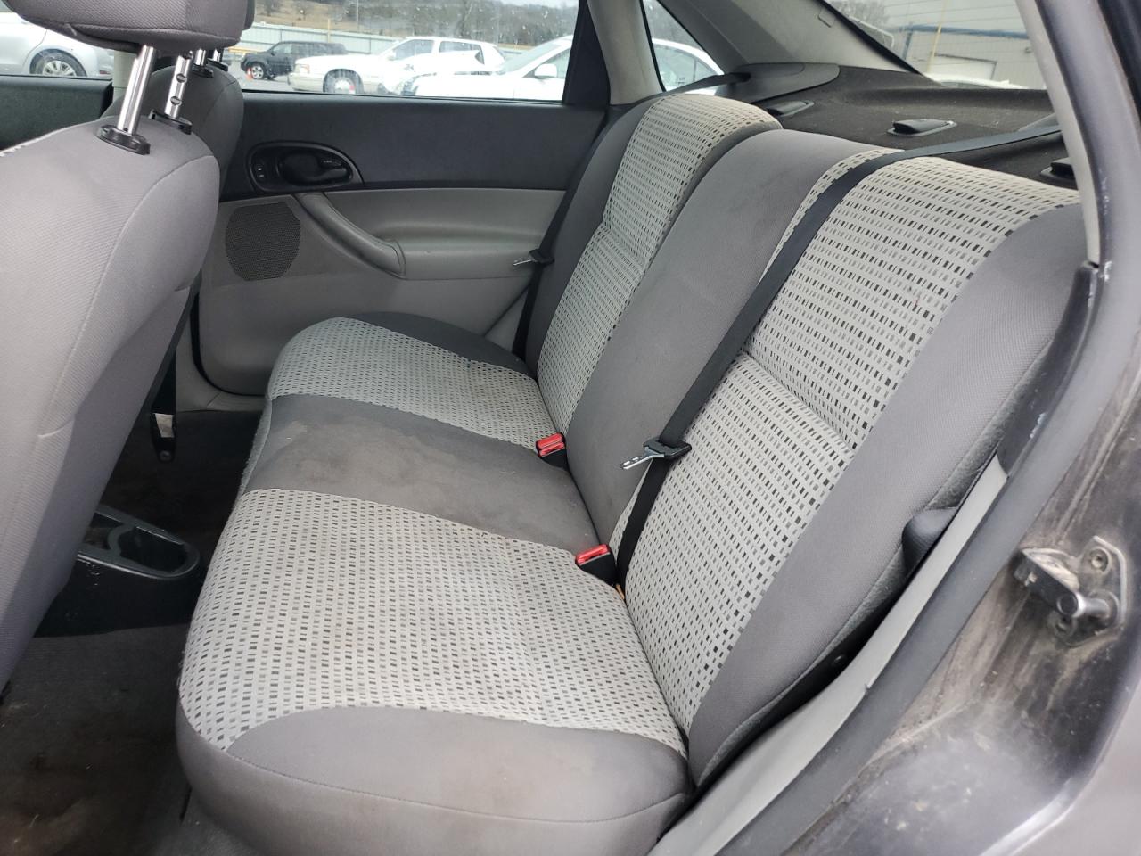 2007 Ford Focus - Image 11