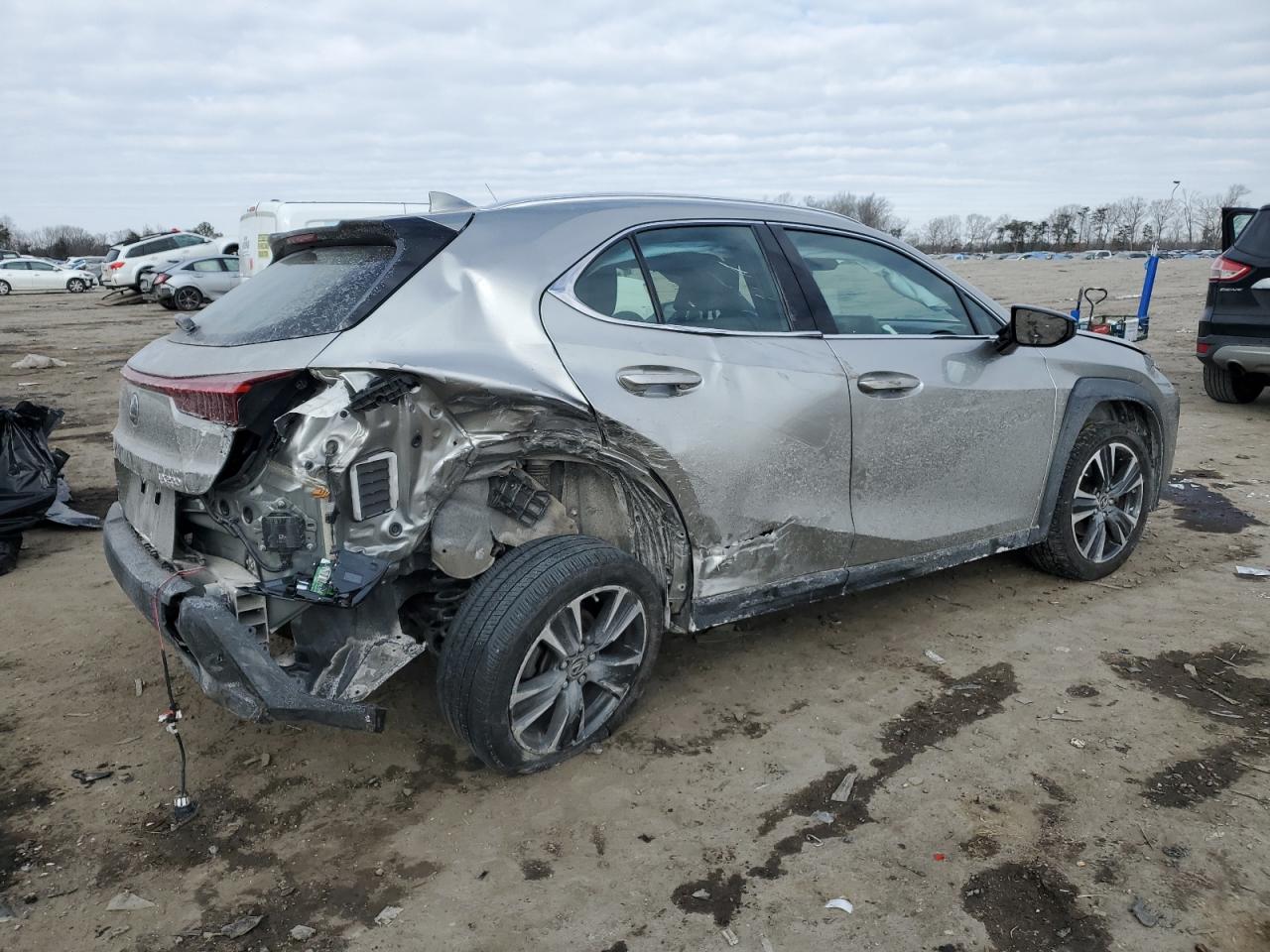 2022 Lexus UX - Image 3