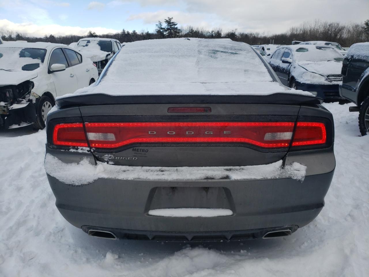 2011 Dodge Charger - Image 6