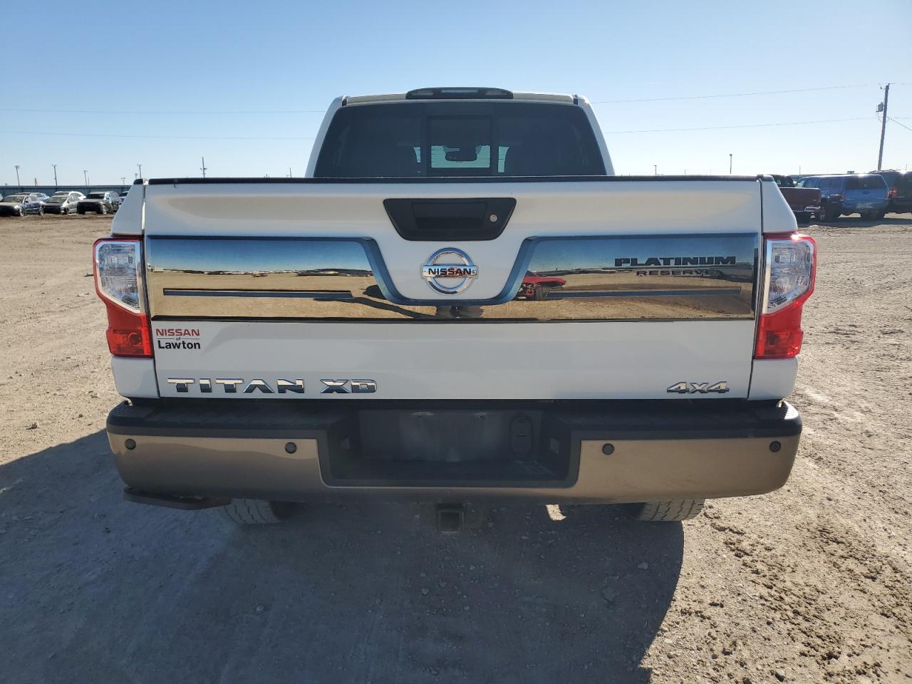2018 Nissan Titan - Image 6