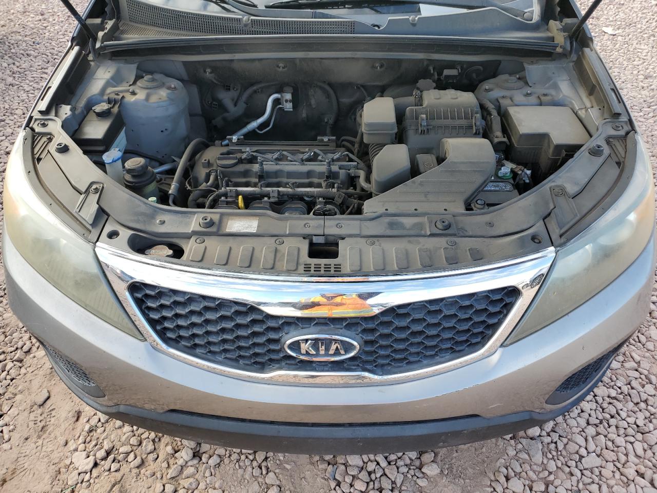2011 Kia Sorento - Image 12