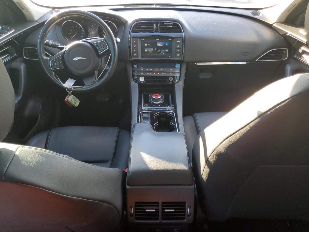 2017 Jaguar F-Pace - Image 8