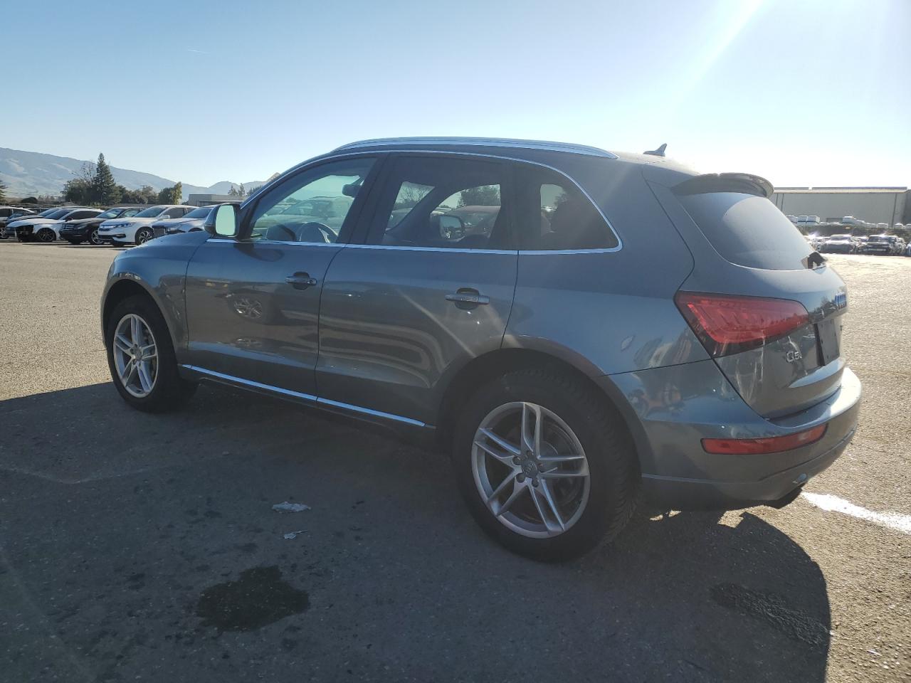 VIN WA1LFAFP2DA009606 2013 AUDI Q5 no.2