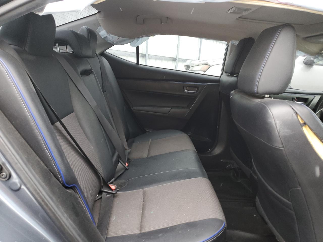 2018 Toyota Corolla - Image 11