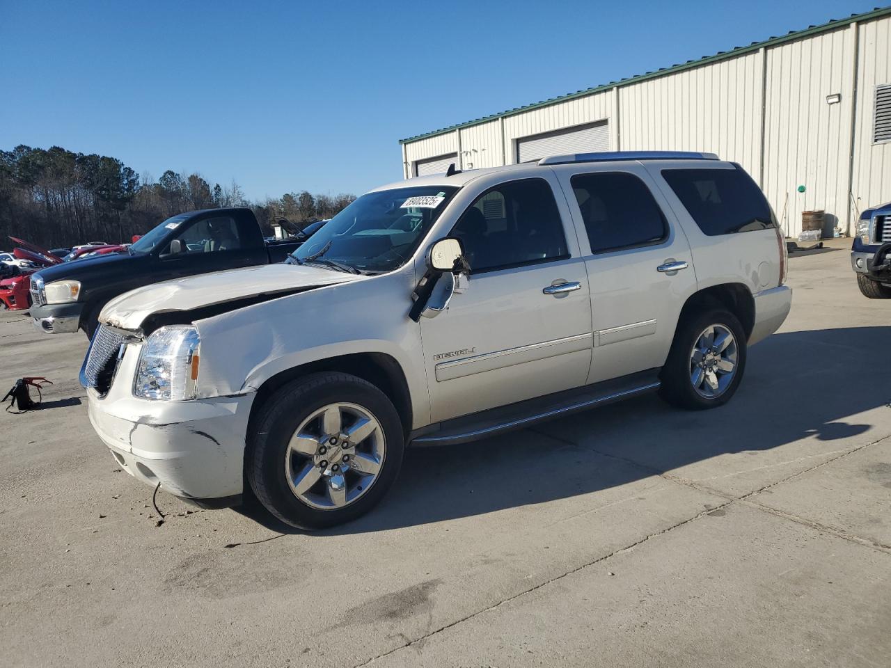 2011 GMC Yukon - Image 1