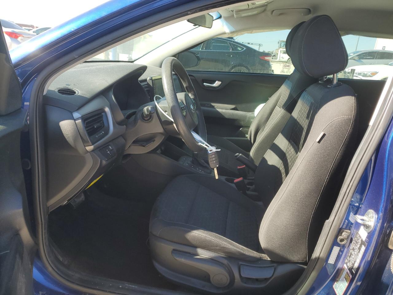 2020 Kia Rio - Image 7