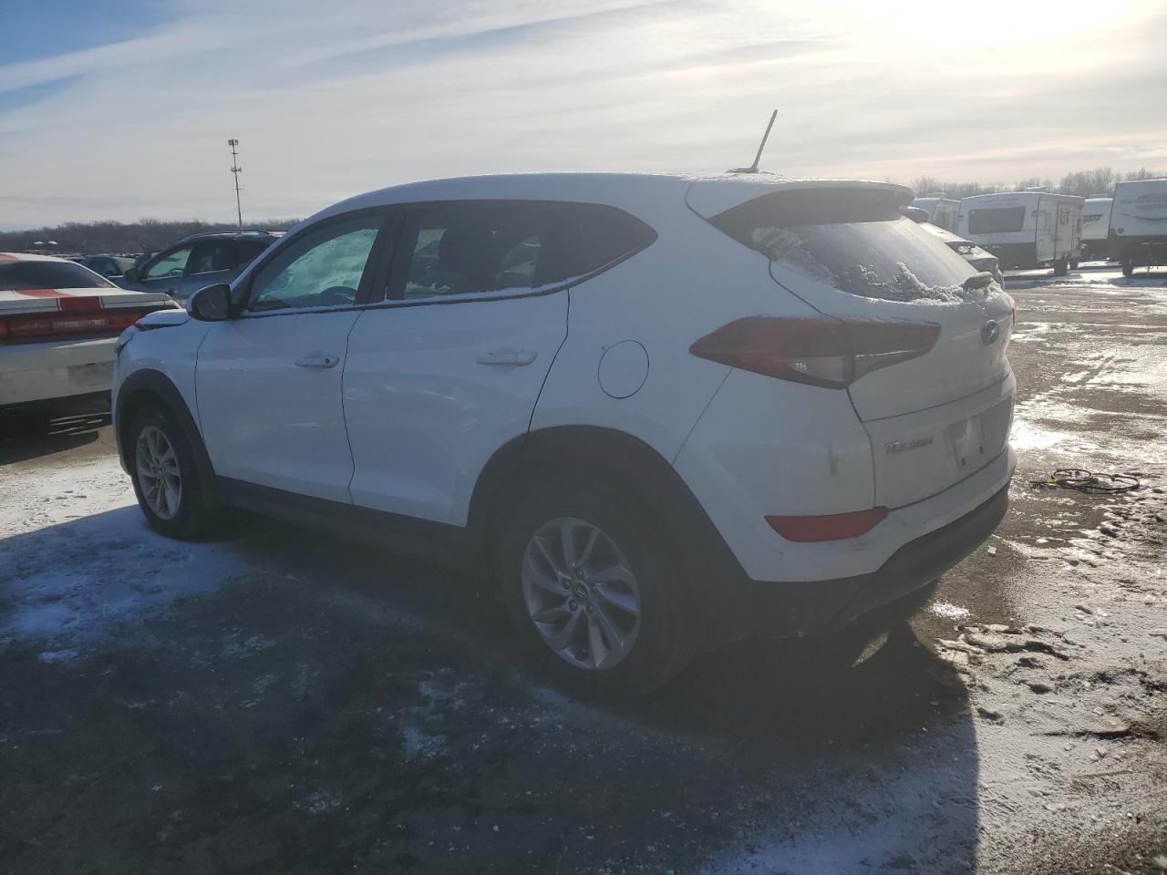 2017 Hyundai Tucson - Image 2