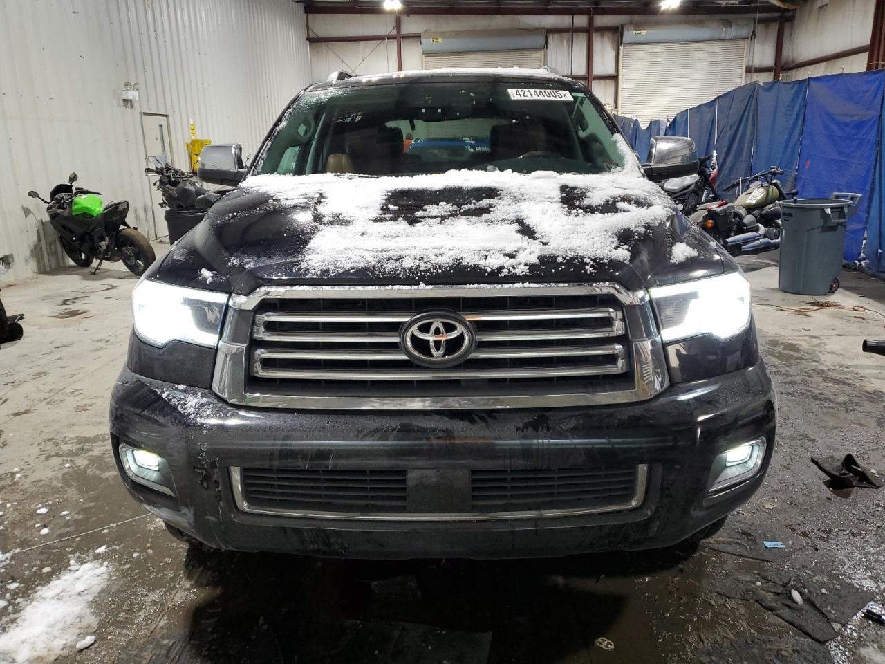 2018 Toyota Sequoia - Image 5