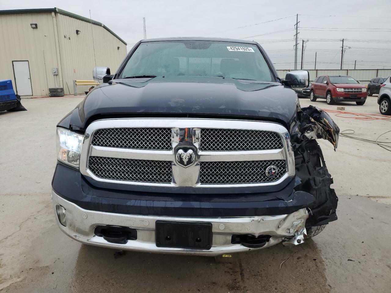 2018 RAM 1500 - Image 5