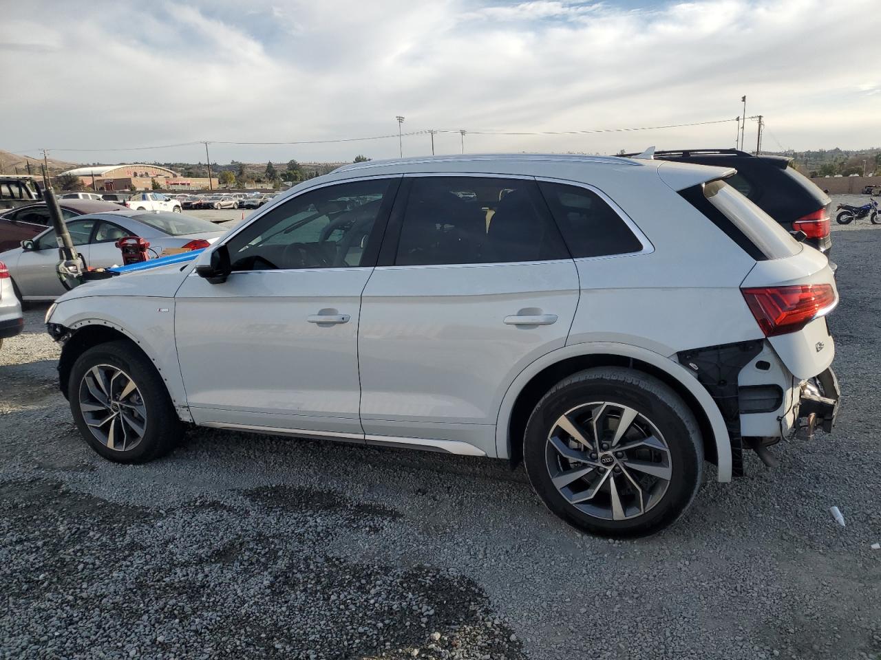 2023 Audi Q5 - Image 2