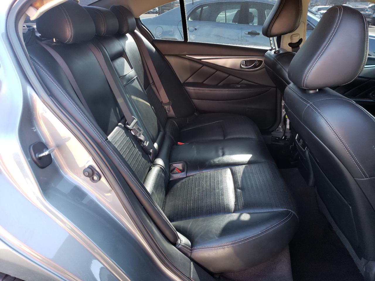 2016 Infiniti Q50 - Image 10
