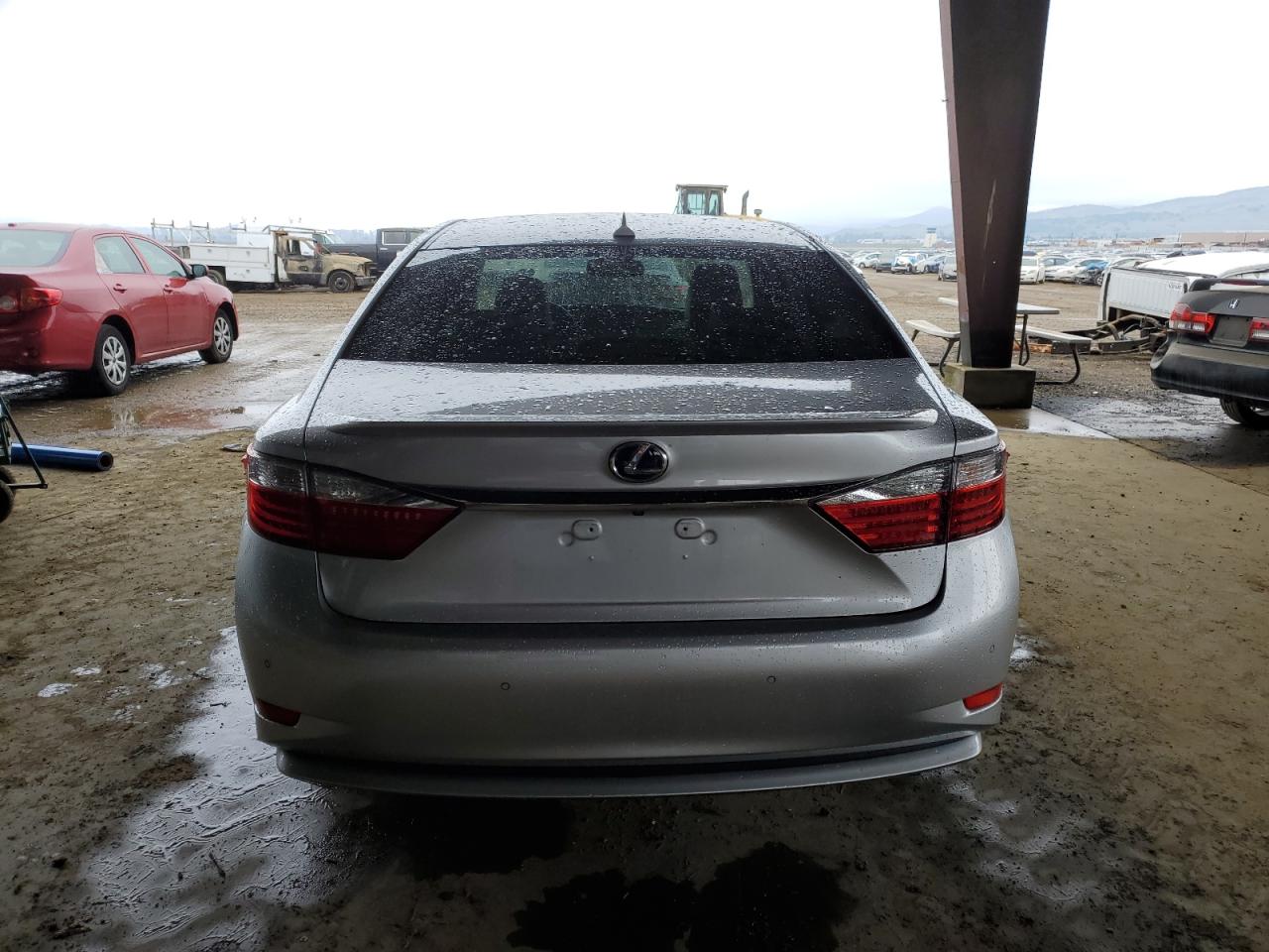 2014 Lexus ES - Image 6