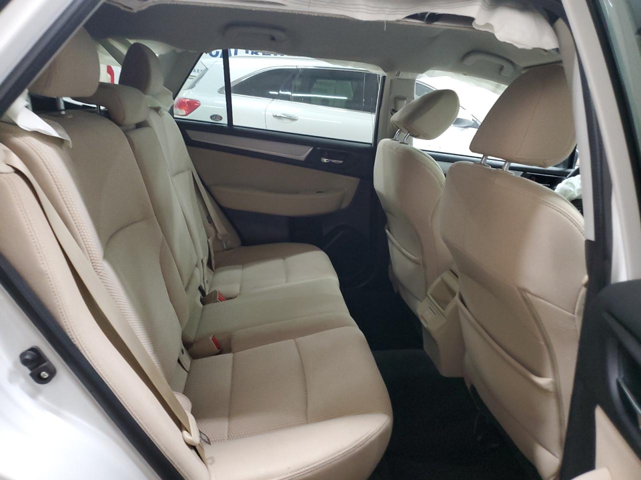 2019 Subaru Outback - Image 11