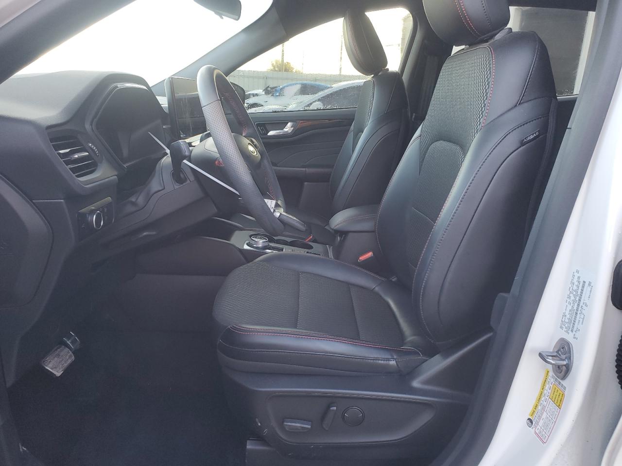 2023 Ford Escape - Image 7