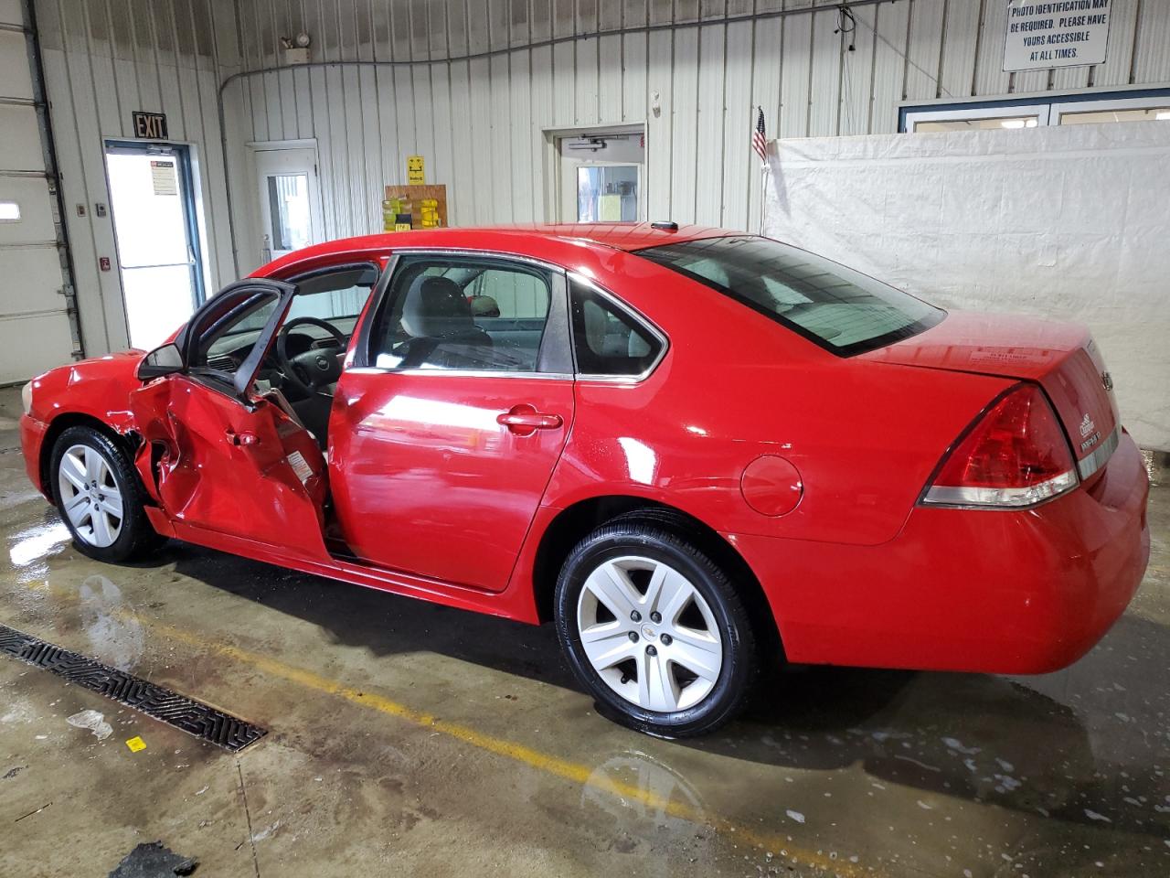 2010 Chevrolet Impala - Image 2