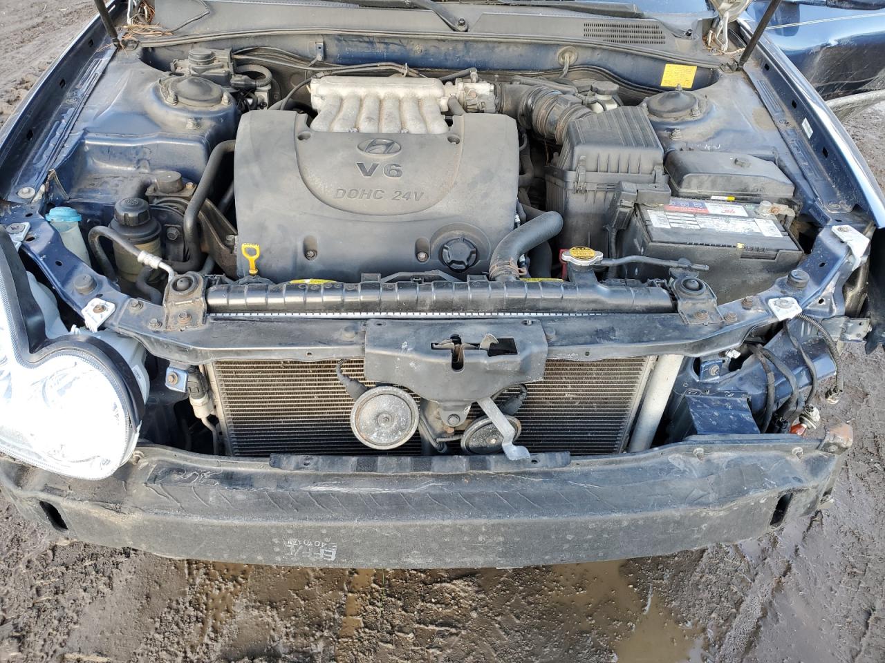 2005 Hyundai Sonata - Image 12