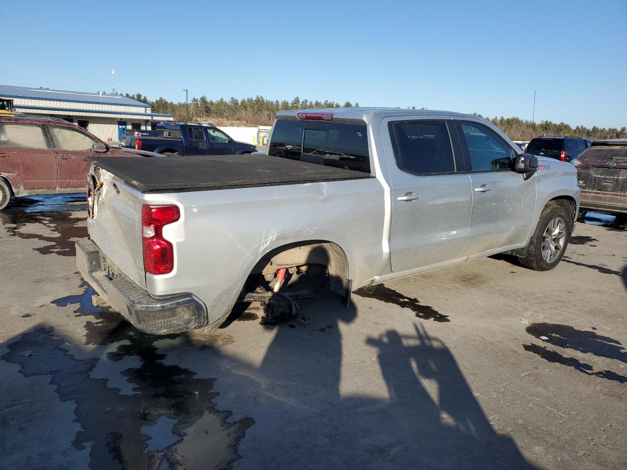 2021 Chevrolet Silverado - Image 3