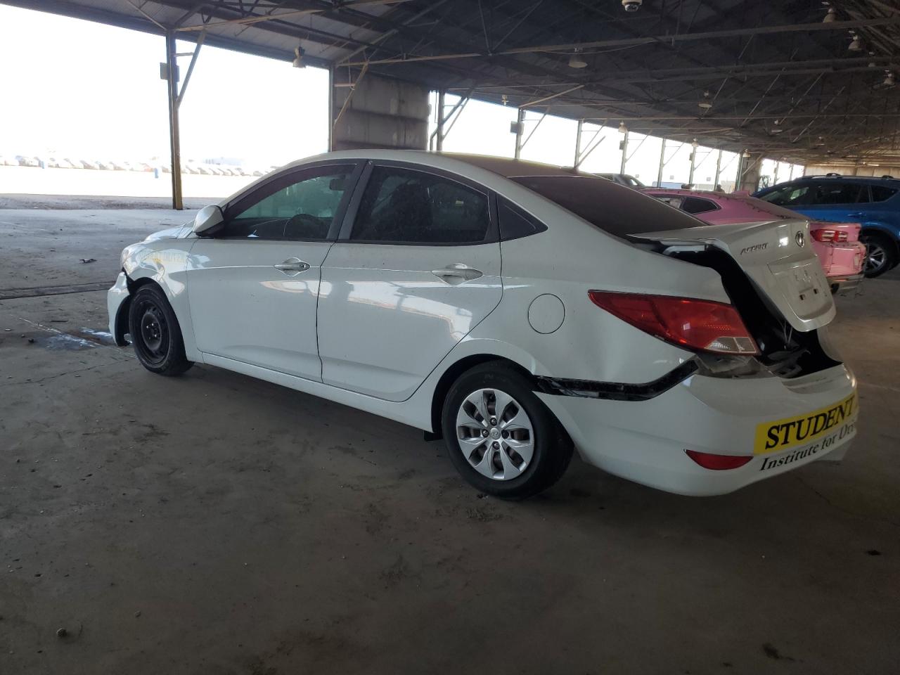 VIN KMHCT4AE6GU137500 2016 HYUNDAI ACCENT no.2