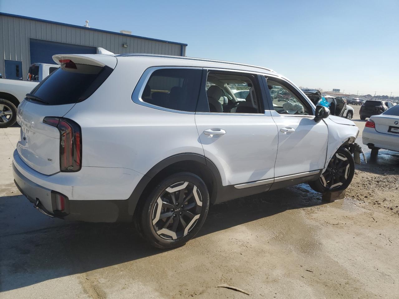 2024 Kia Telluride - Image 3