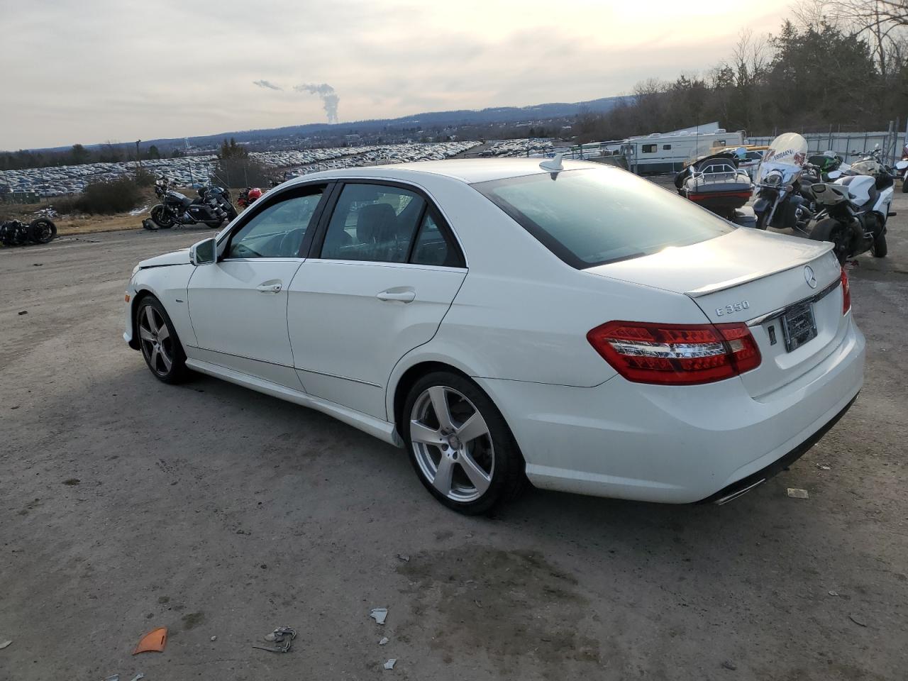 2012 Mercedes-Benz E-klasse - Image 2
