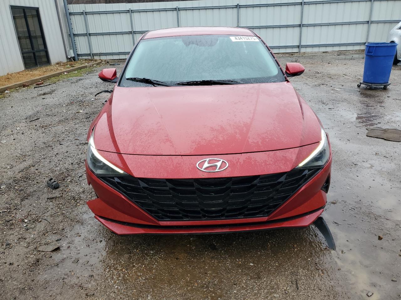 2023 Hyundai Elantra - Image 5