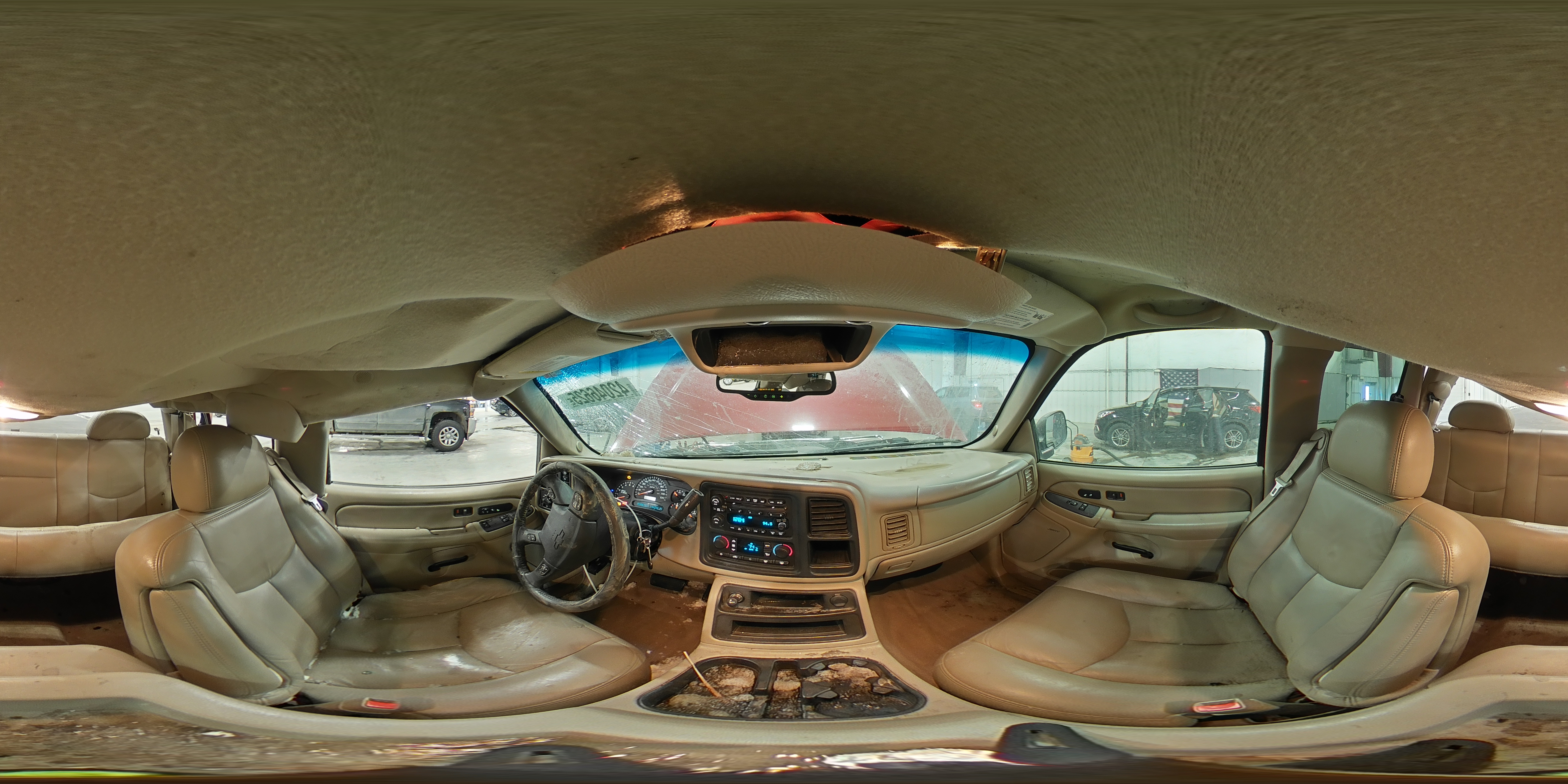2005 Chevrolet Silverado - Image 12