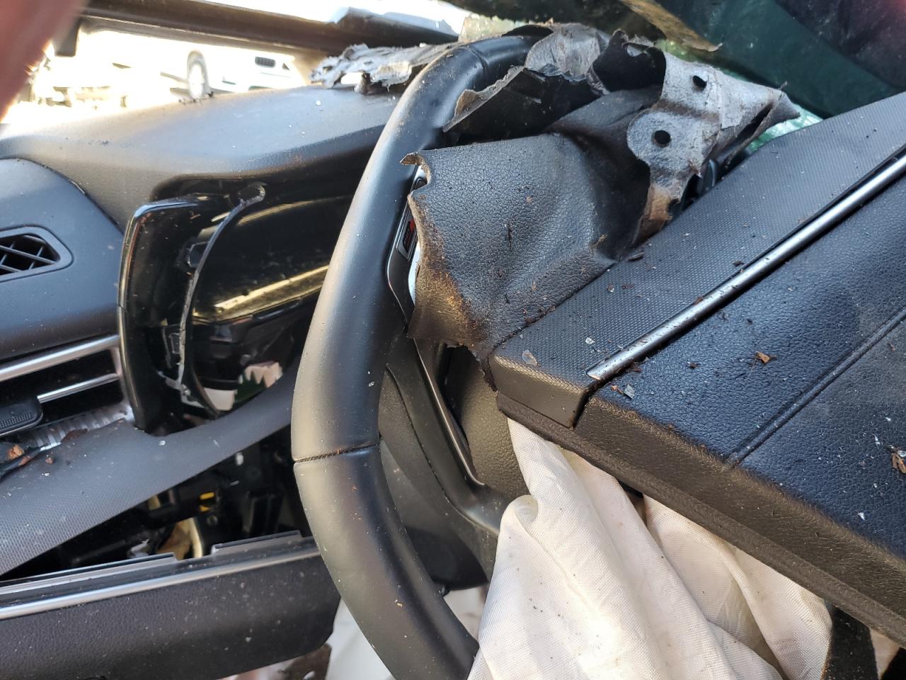 2021 Kia K5 - Image 9