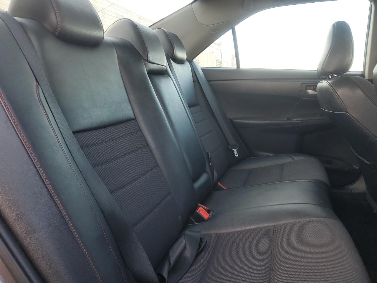 2016 Toyota Camry - Image 10