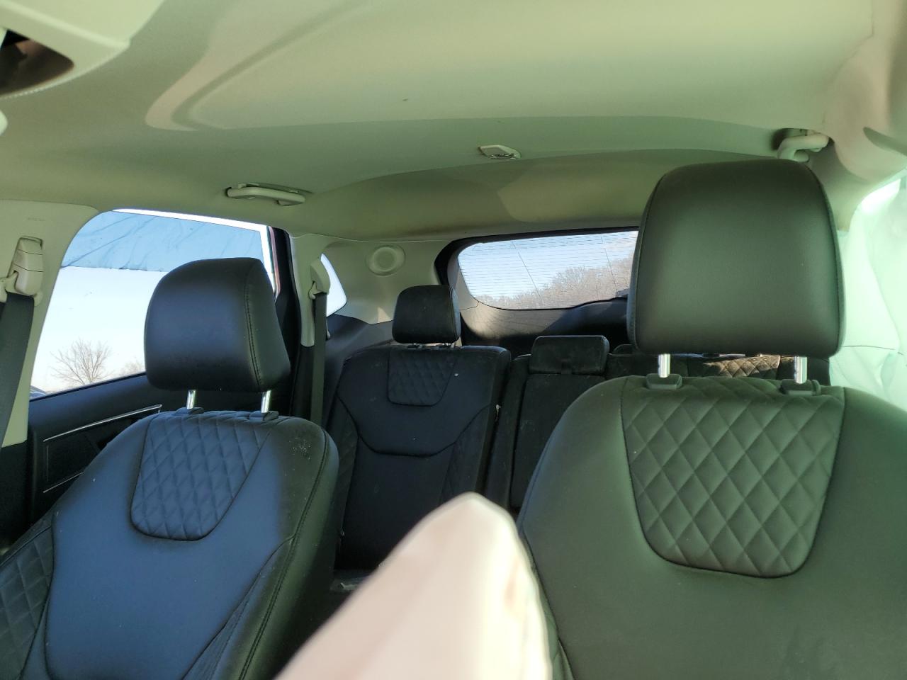 2023 Ford Edge - Image 10