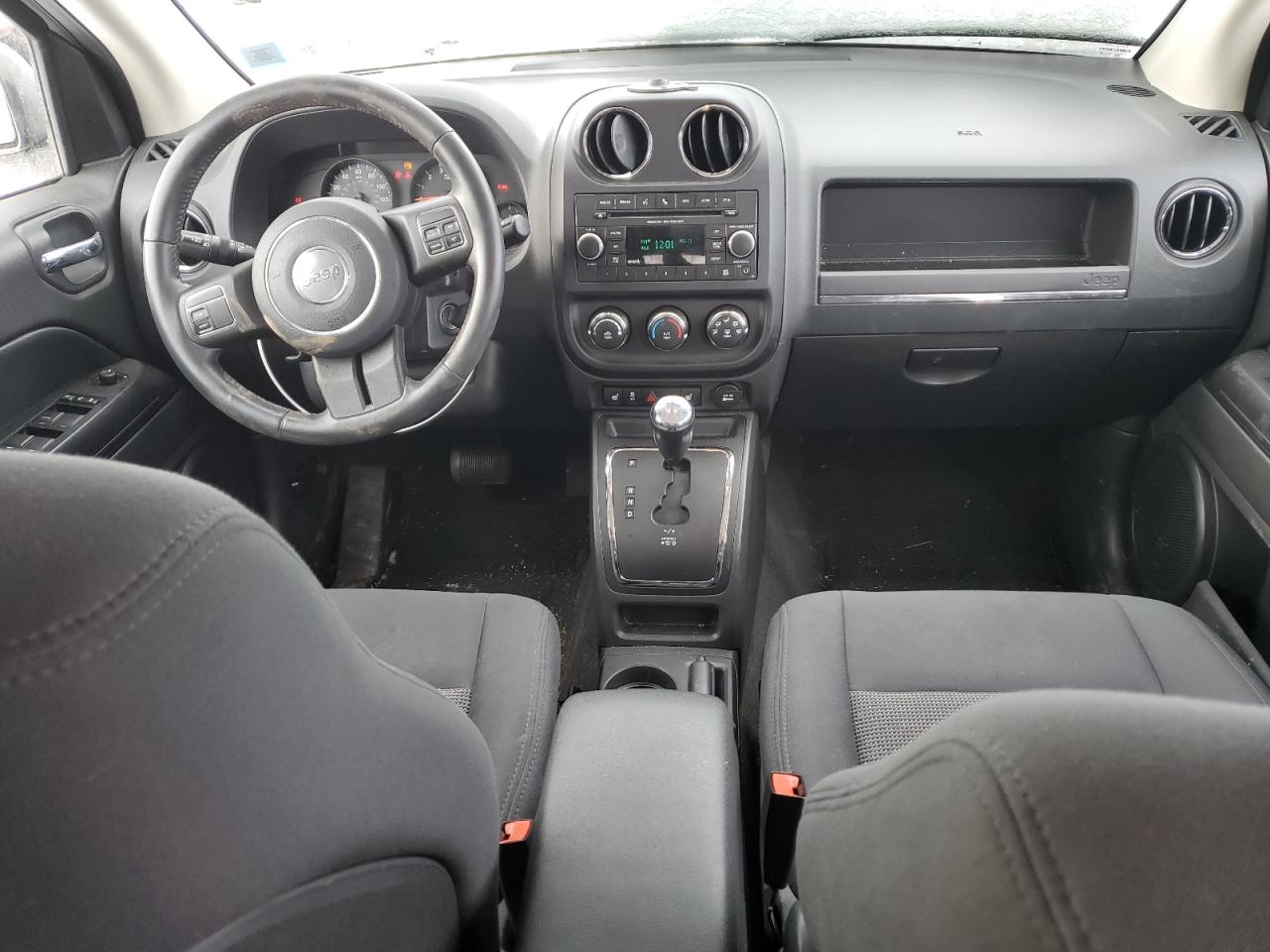 2012 Jeep Compass - Image 8