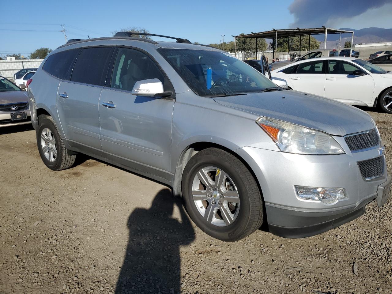 2011 Chevrolet Traverse - Image 4