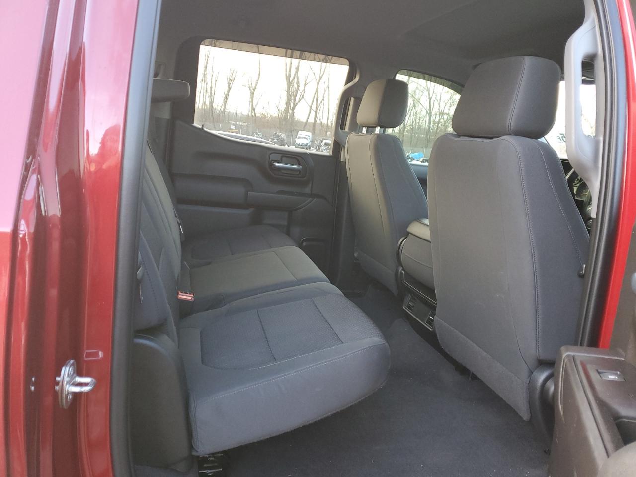 2020 Chevrolet Silverado - Image 10