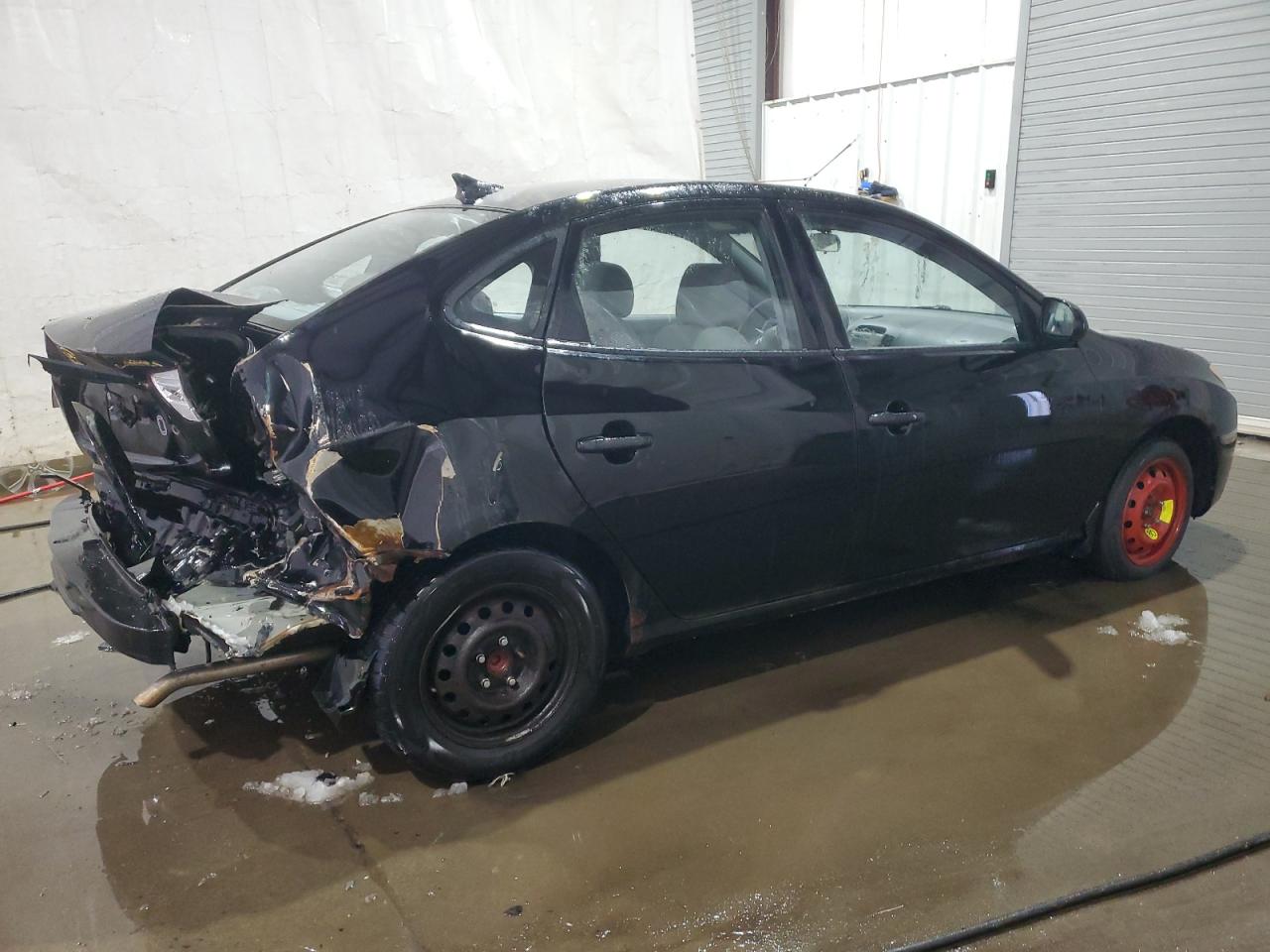 2010 Hyundai Elantra - Image 3