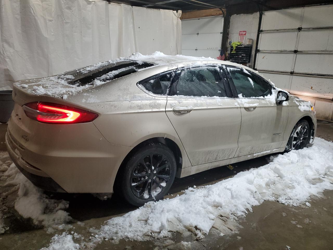 2019 Ford Fusion - Image 3