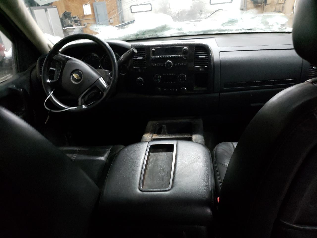 2013 Chevrolet Silverado - Image 8