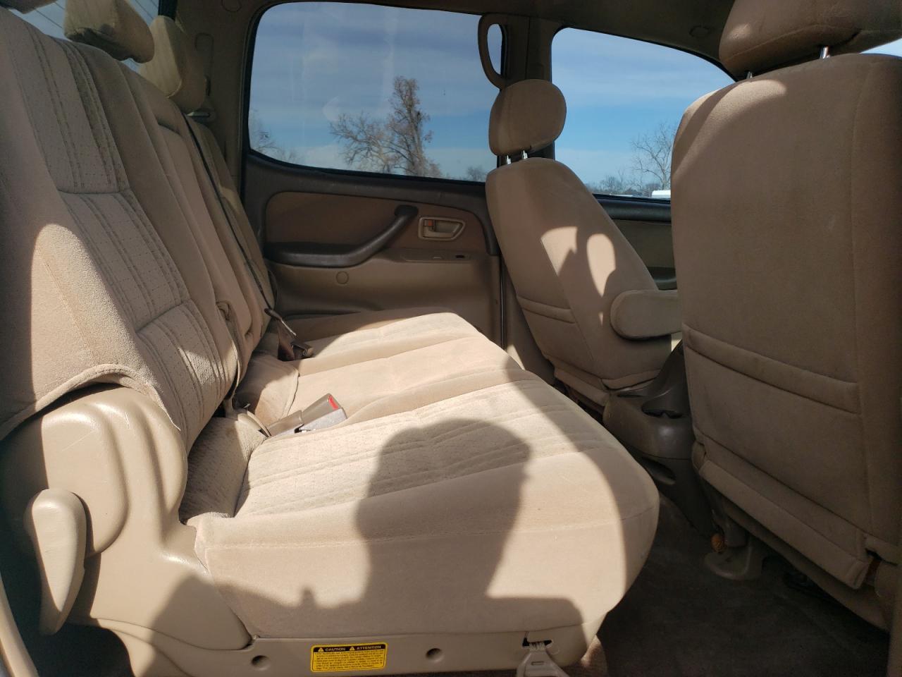 2004 Toyota Tundra - Image 10