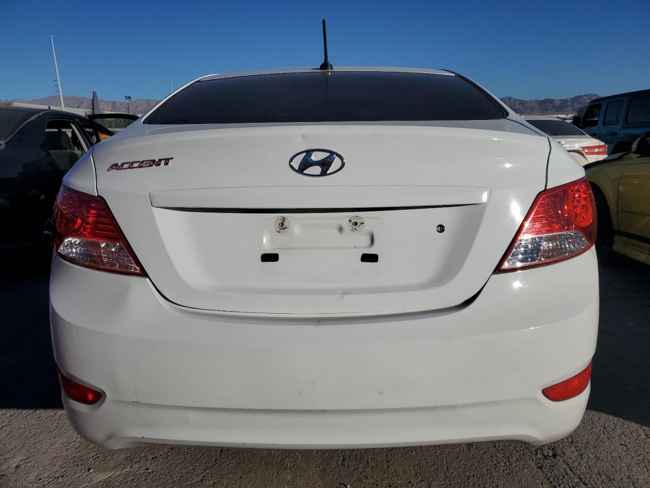 2013 Hyundai Accent Gls VIN: KMHCT4AE1DU548766 Lot: 89223295
