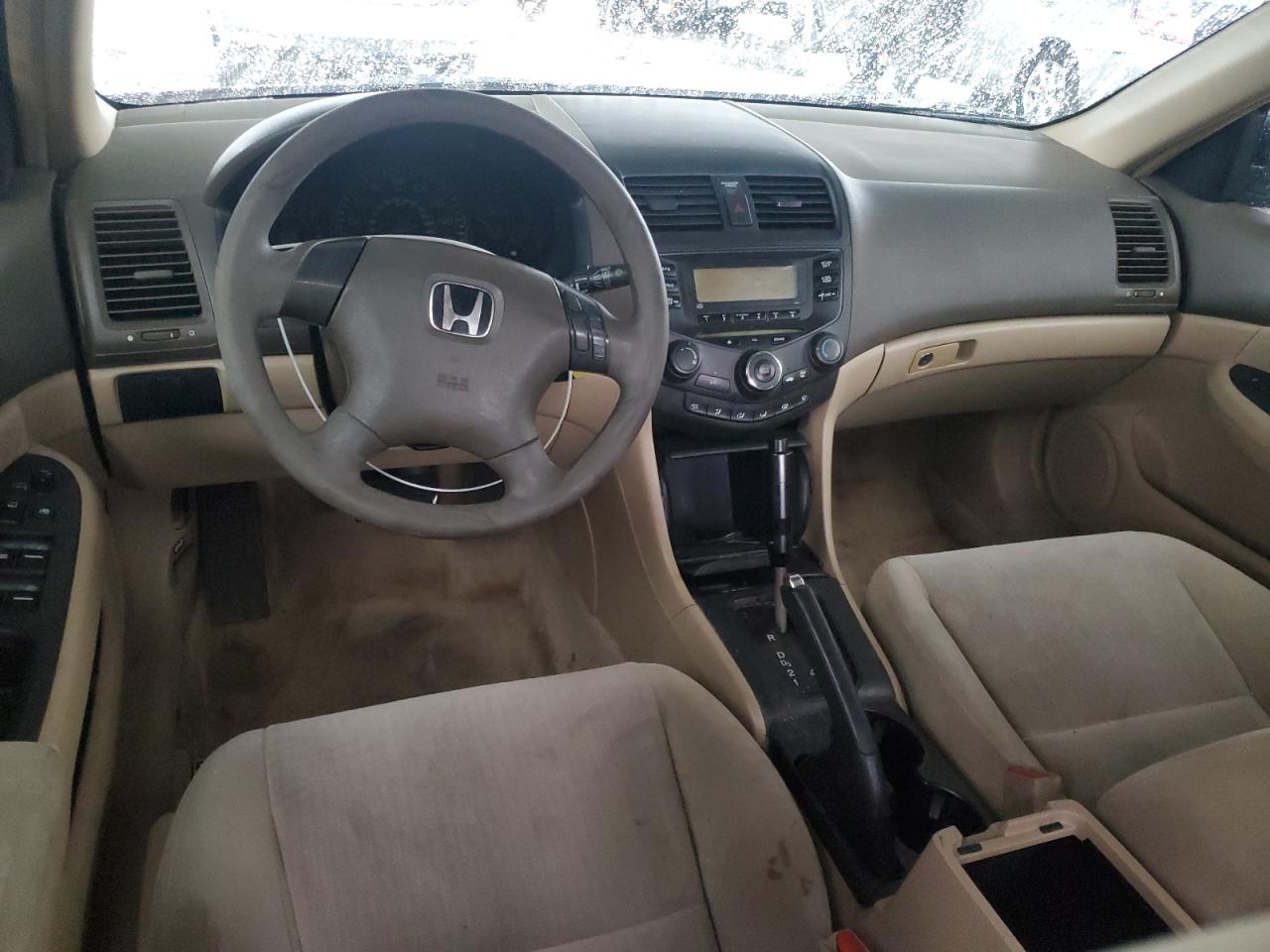 2004 Honda Accord - Image 8