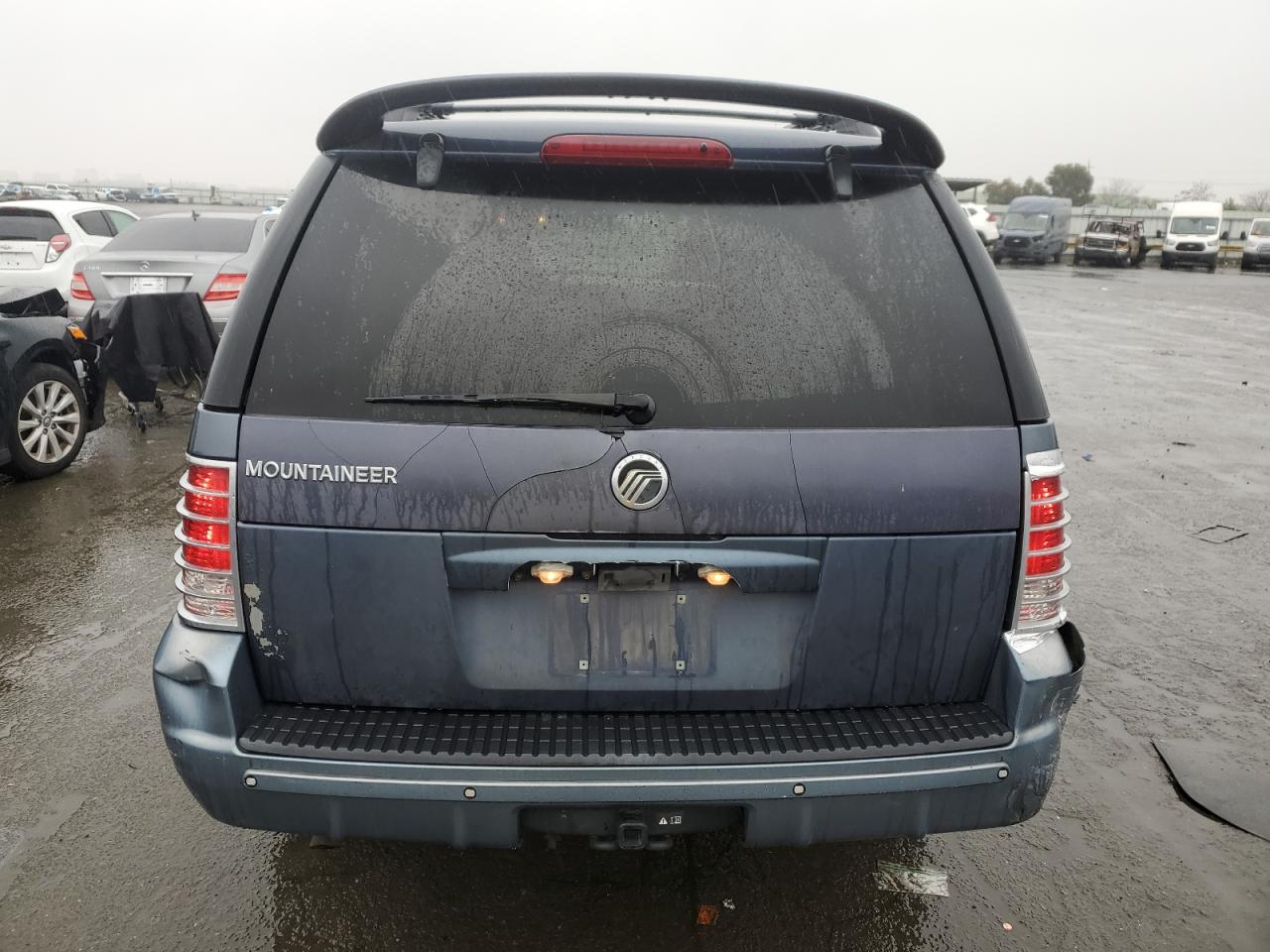 2002 Mercury Mountaineer - Image 6