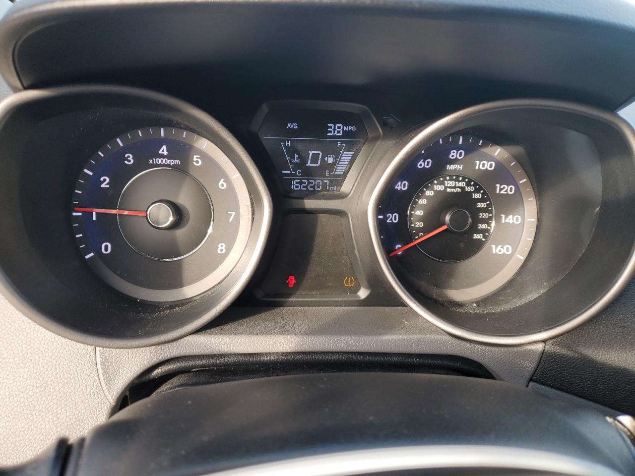 2016 Hyundai Elantra - Image 9