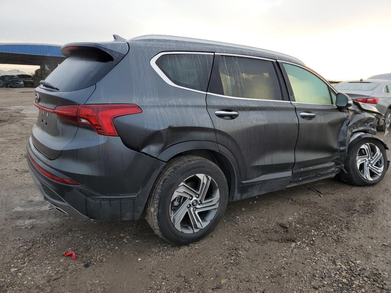 2023 Hyundai Santa Fe - Image 3