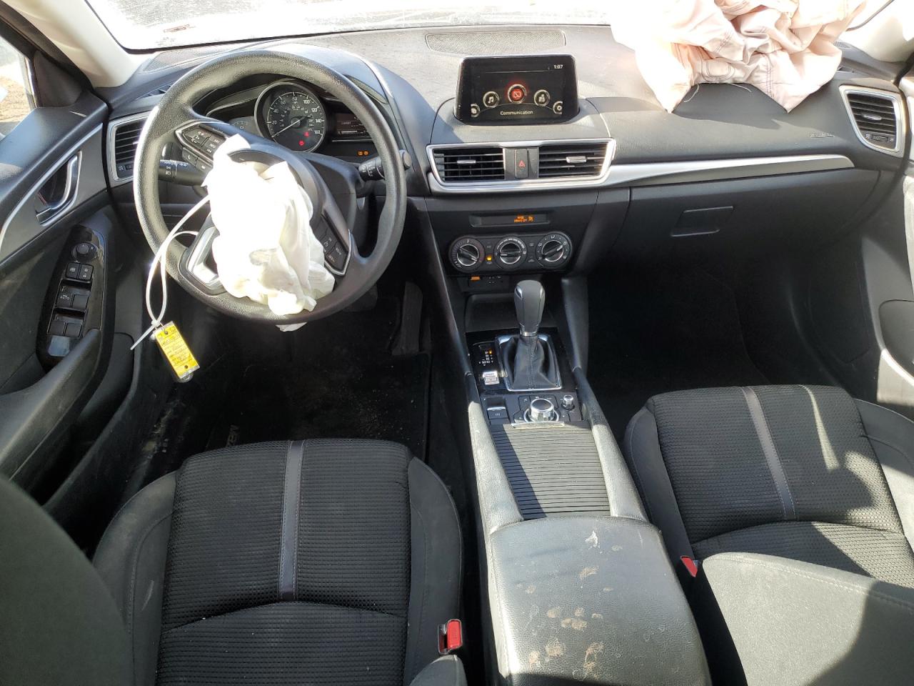 2017 Mazda 3 - Image 8