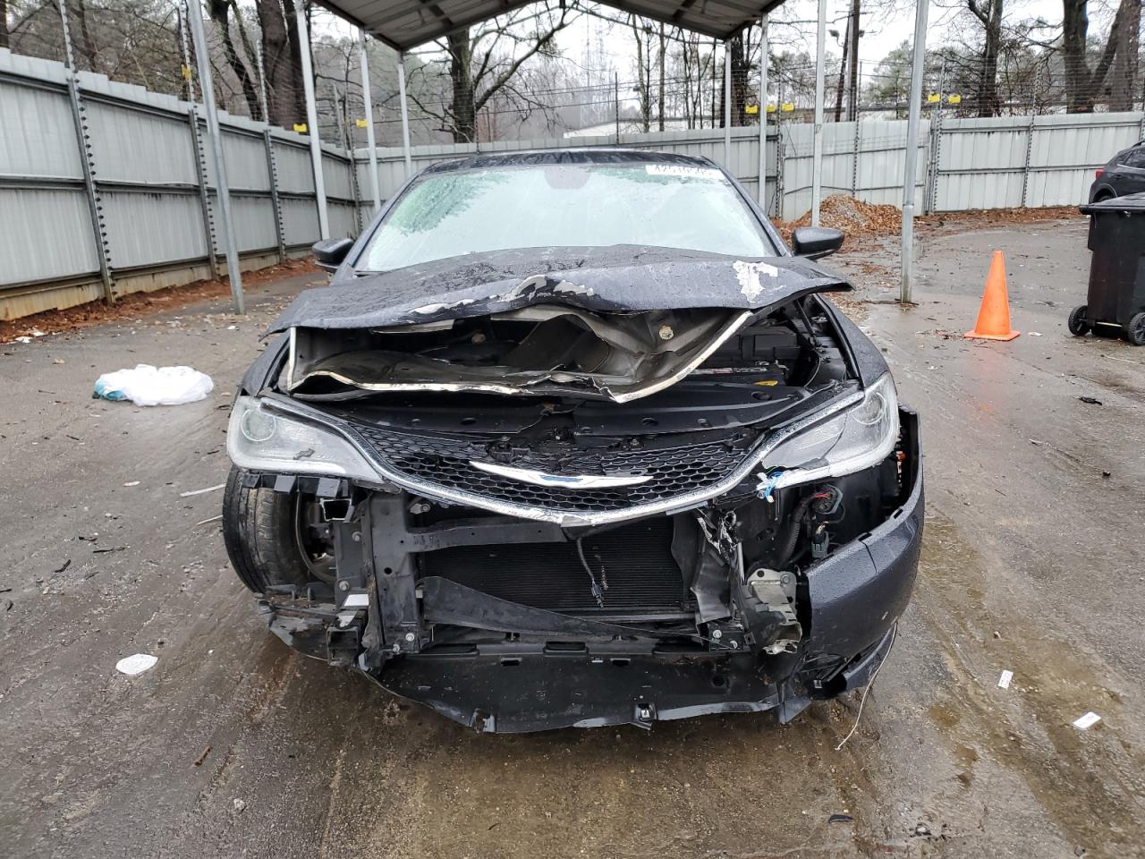 2017 Chrysler 200 - Image 5