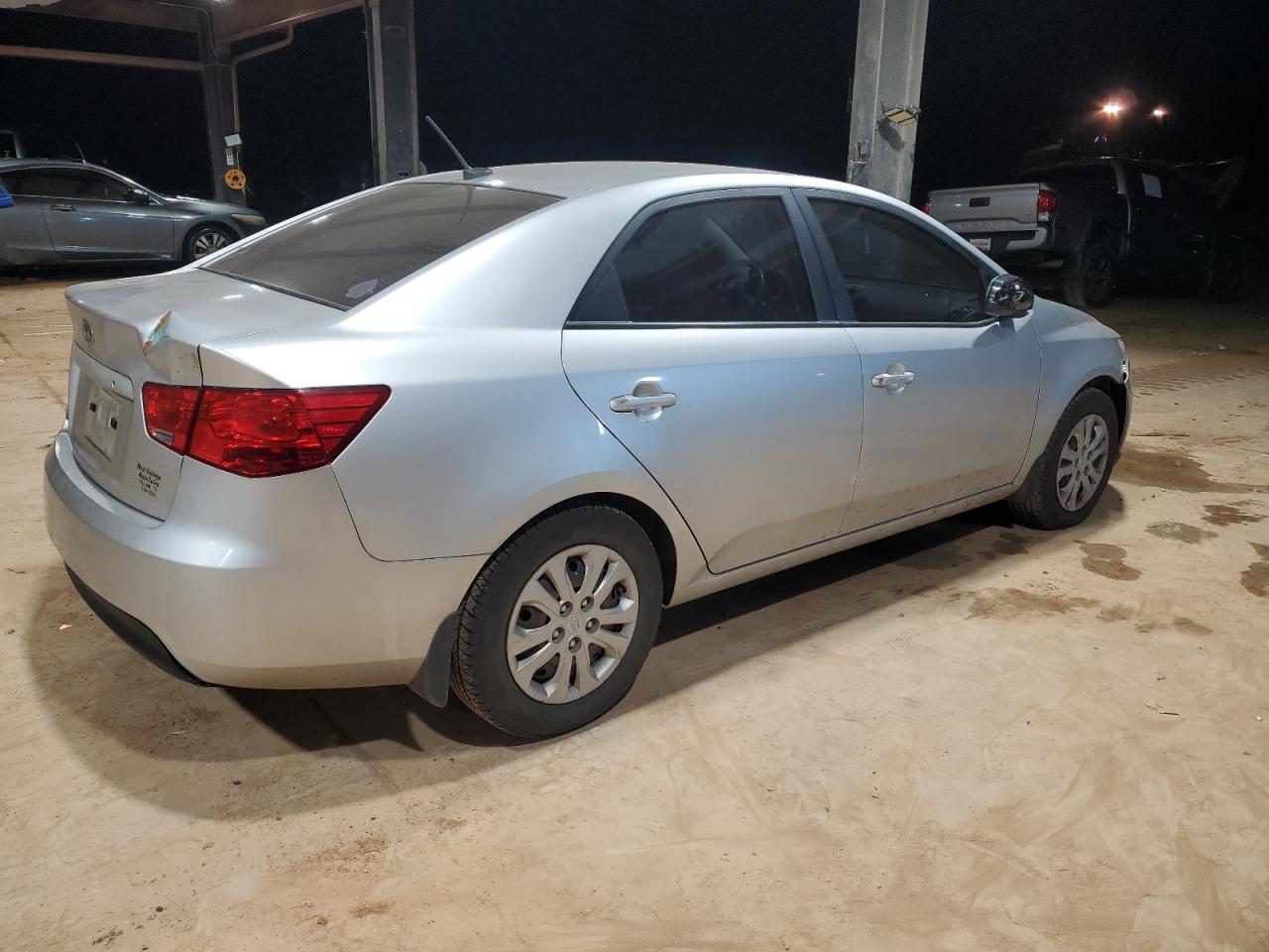 2010 Kia Forte - Image 3