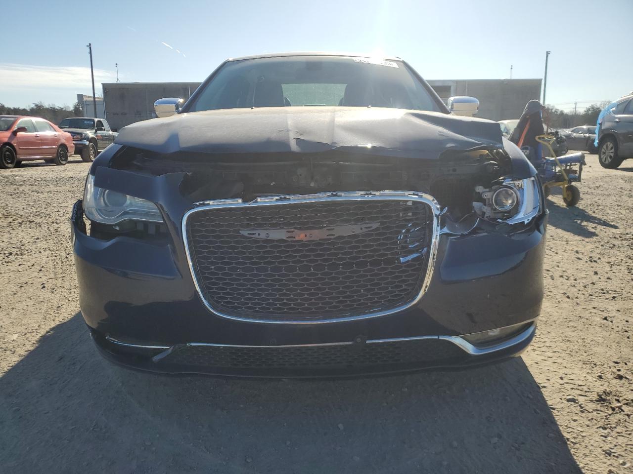 2016 Chrysler 300 - Image 5