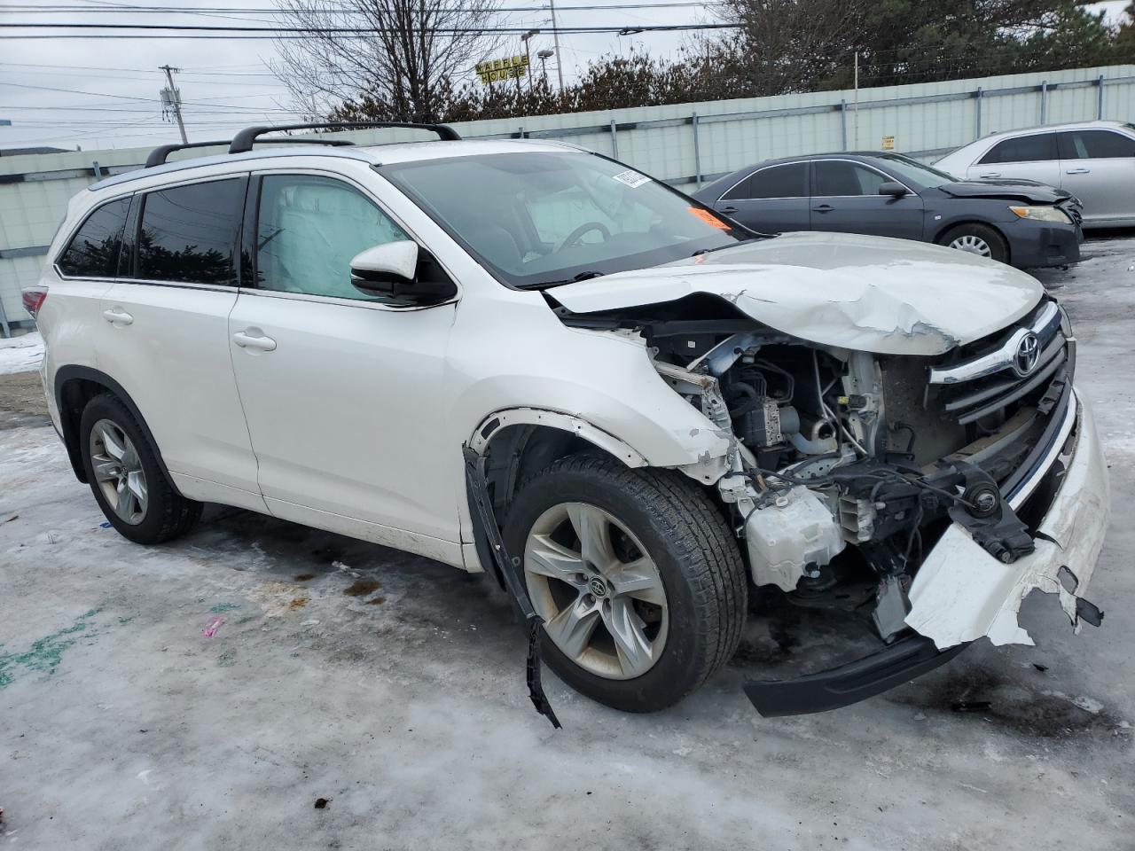 2016 Toyota Highlander - Image 4