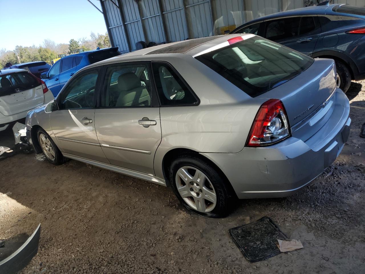 2007 Chevrolet Malibu - Image 2